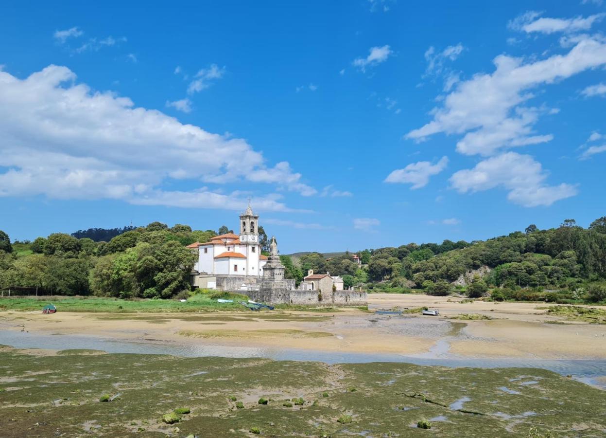 Frente A La Playa Con Vistas Al Mar En Barro, Llanes Apartment *